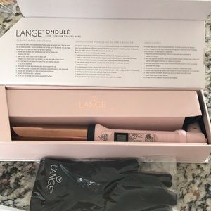 L’ange Ondule blush curling wand